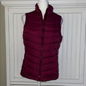 Port Authority Women's Maroon Puffer Vest
